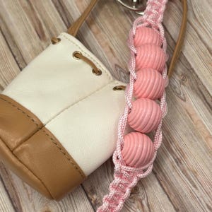 Fidget Keychain, Quiet Pocket Fidget Toys for Adults, Stocking Filler or Stuffer, Small Christmas Gift for Her Him, Teen Sensory Gift