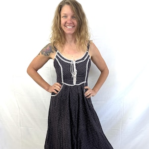 Vintage boerenjurk jaren 70 70&#39;s Gunne Sax-stijl boerenkatoen met bloemenprint