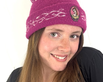 Vintage 1990s 90s 1991 Disney Girls Belle Beauty and the Beast Knit Winter Hat