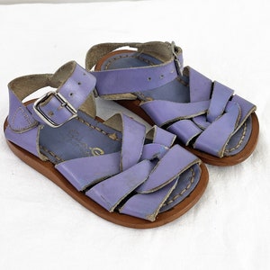 Hoyway sandals 2025