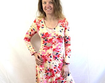 Vintage 1970s 70s Tropical Floral Luau Tiki Hawaii Hawaiian Maxi Dress