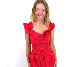 Vintage 1980s 90s Red Sexy Jessica McClintock Gunne Sax Party Mini Dress