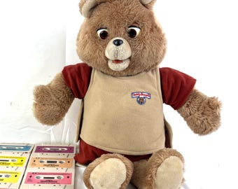 Vintage 1980s 80s Original 1985 Teddy Ruxpin Doll Toy Bear - with Cassettes - WORKS