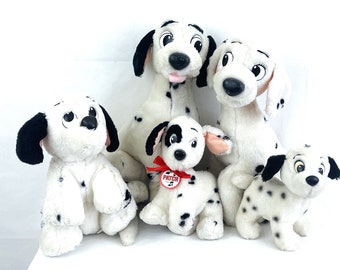 Lot of 5 Vintage 101 Dalmatians 1991 90s Large Pongo and Perdita with Smaller Puppies Disney Plush Dog Toy 16"