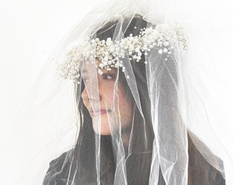 Vintage 80s Beaded Pearl WOW Wedding Crown Veil Headpiece