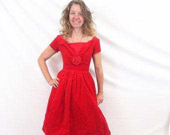 Vintage 1950s 50s Red Velvet WOW Holiday Christmas Dress