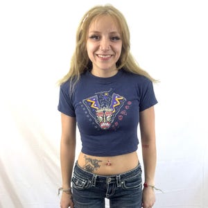 Vintage 90s 1990s Vancover Voodoo Inline Hockey Mini Cropped Tshirt Tee Shirt