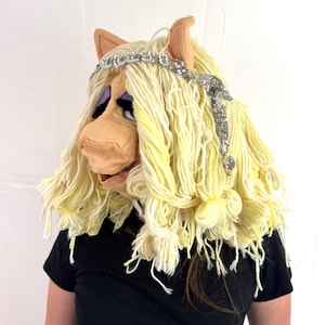 Vintage Handmade Miss Piggy Muppets Mask