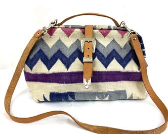 Beautiful Vintage Kilim Woven Wool and Leather Purse Handbag Bag