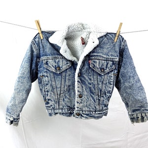 【Vintage】80s Denim with fur leather bag Blue Denim Jacket Fur Collar Jean Coat Button up Vintage 80s Boho