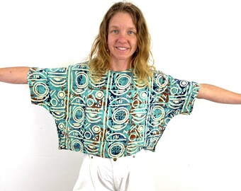 Vintage 90s 1990s Cropped Boxy Geometric Rayon Tribal Batik Tshirt Tee Shirt - Mutiara Art Bali - Made in Indonesia
