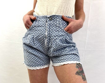 Vintage 1980s 80s Gitano Lace Trim Pleated Classic Summer Shorts - Size 7