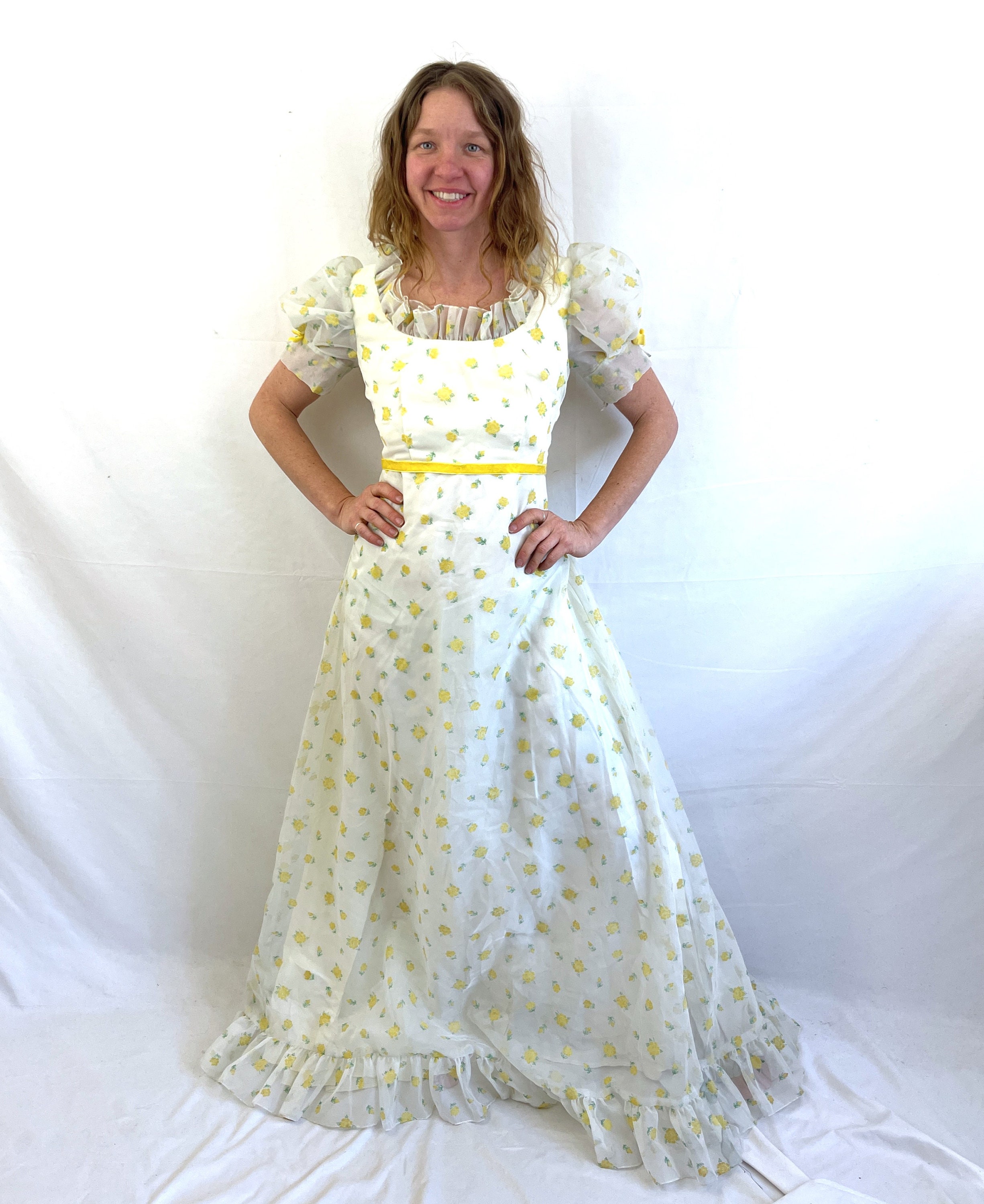 70s～80s Sylvia Ann's SEDONA-CAREFREE Vintage 1970s 70s Sylvia Ann Floral Maxi Dress - Etsy