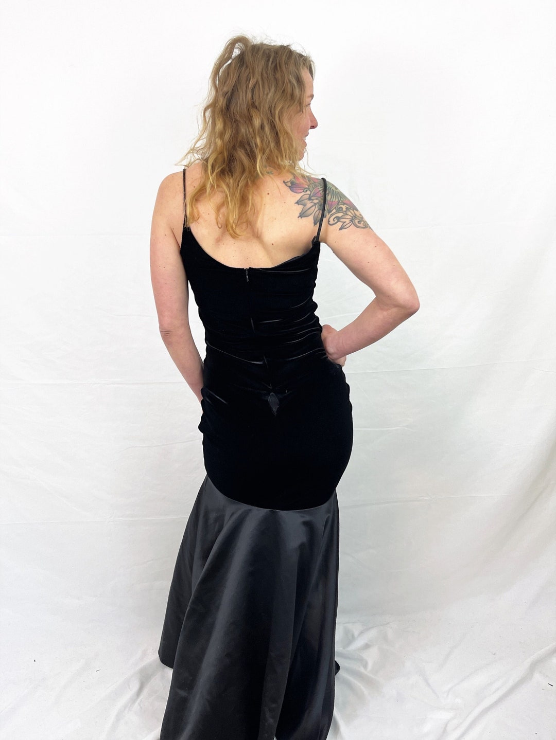 long sleeve chiffon short dress Aayigx Ruffle Black Bridesmaid Dresses for Women with Slit Size:Custom Size(Leave size in the seller box) Black Flower Girl Dress,long mini silk long sleeve black house of cb dress