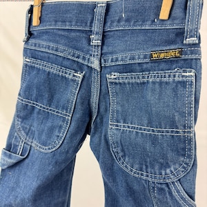 Pantalones vaqueros de mezclilla Wrangler estilo carpintero vintage para niños - Talla 1 imagen 2