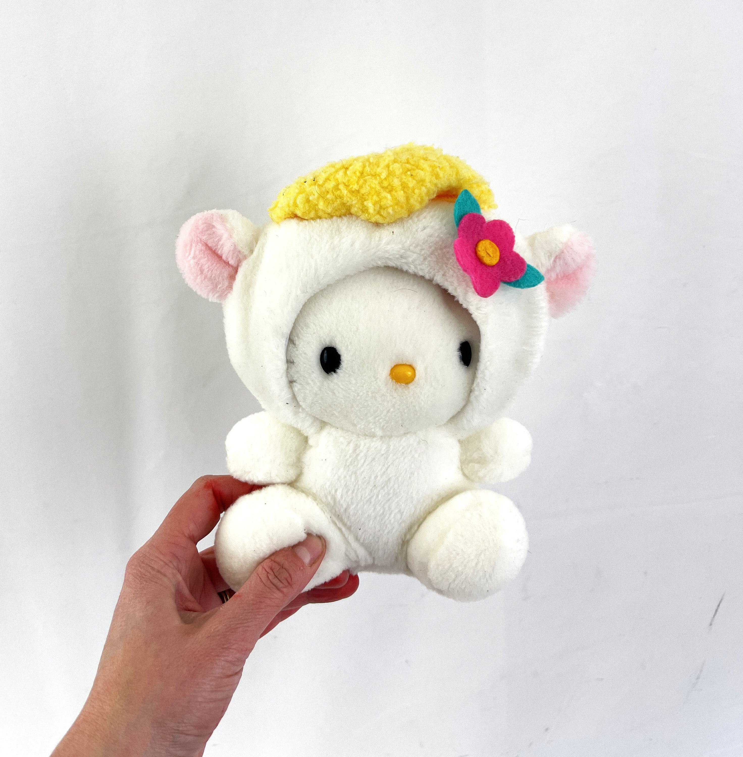 Vintage 90s Y2K Mini Hello Kitty Plush Stuffed Animal Toy Sheep