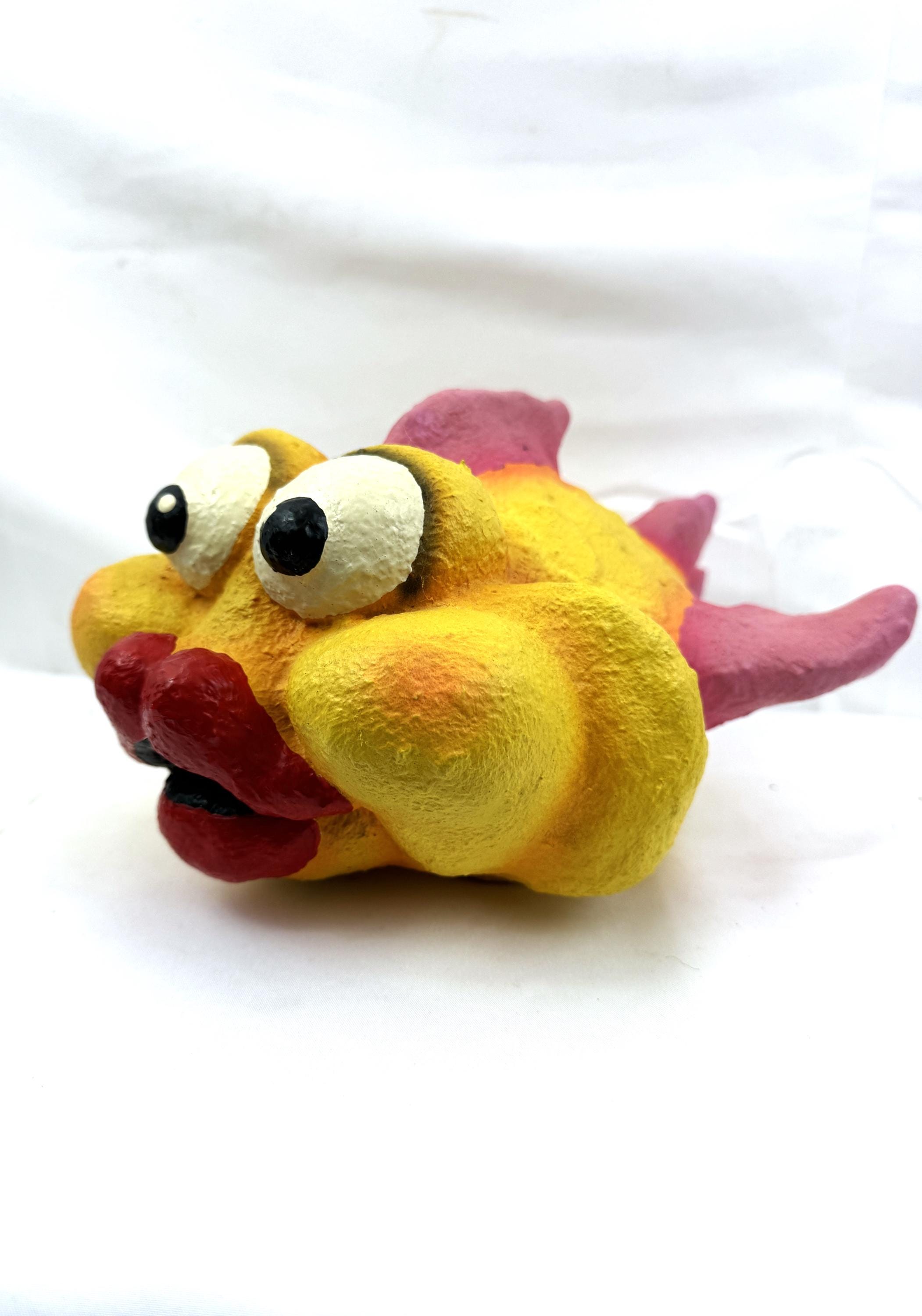 Vintage Rubber Fish Big Lips Sculpture Toy - Kissing - T. Oliver