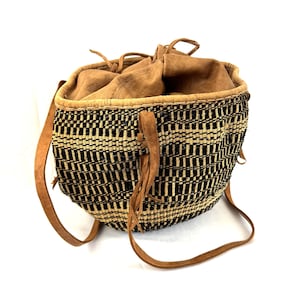 Mochila vintage de cuero de sisal tejido