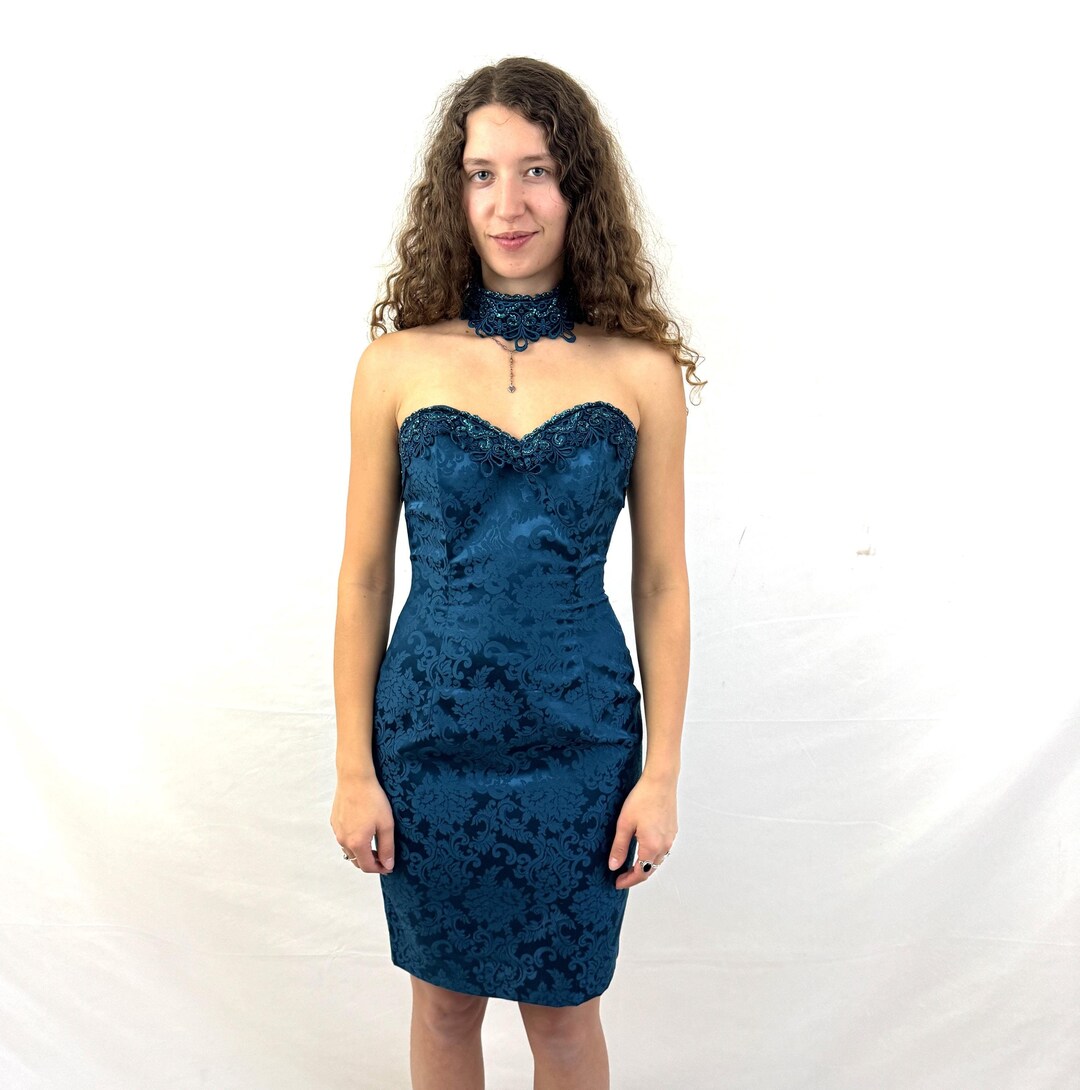 Sparkle 1990s gown