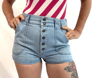 Shorts vaqueros cortos de algodón estilo años 70.