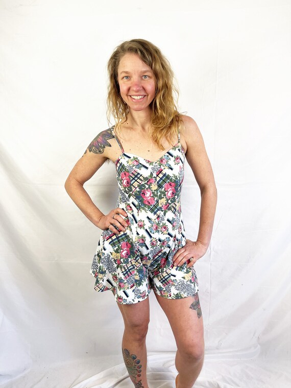 Vintage 80s 1980ss Floral Summer Romper 