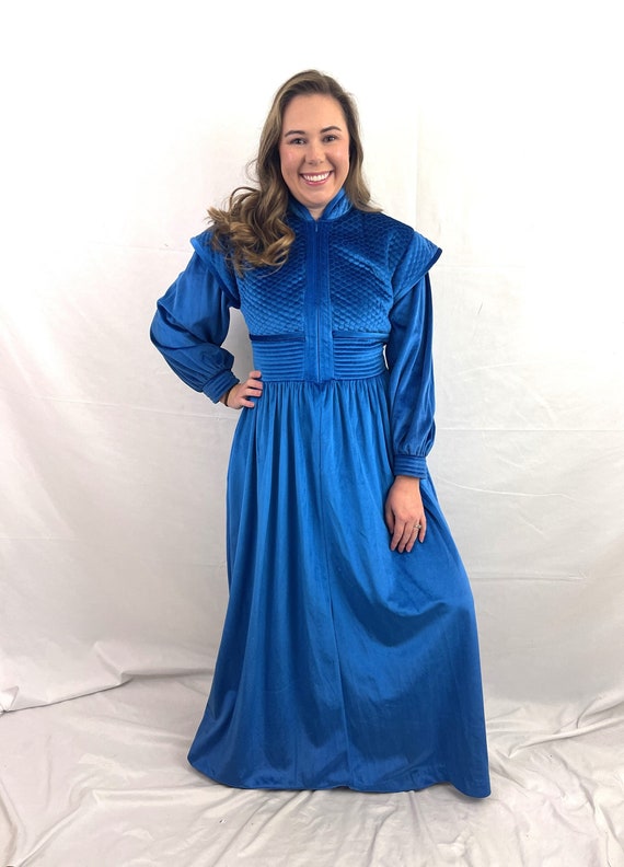 Elegant Vintage 1980s 80s Blue Dress Nightgown - D
