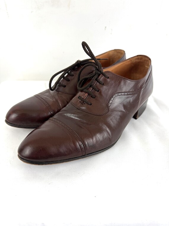 Paire De Chaussures Vintage Pierre Cardin - Talons Noirs En Cuir Avec Sangle, Sous Embauchoirs
