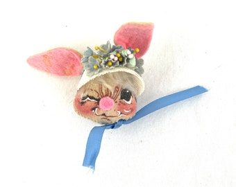 Vintage 1990s Annalee Doll Society Pin - Bunny Rabbit