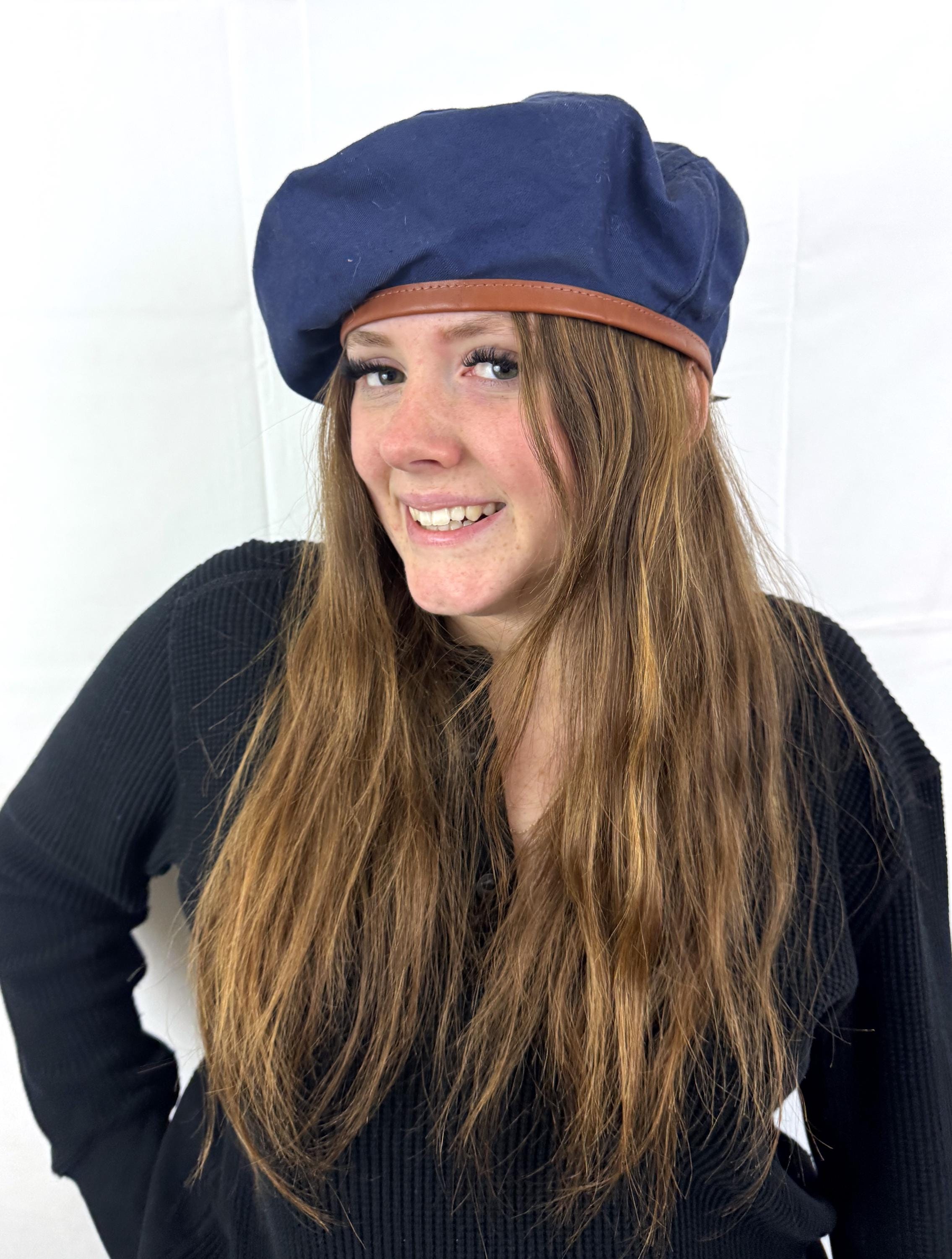 DK Donna Karen vintage black velvet hat  one size BERET / TAM Rare Vintage DKNY Hat/cap, Donna Karan New York Cap, Styles  main image 3
