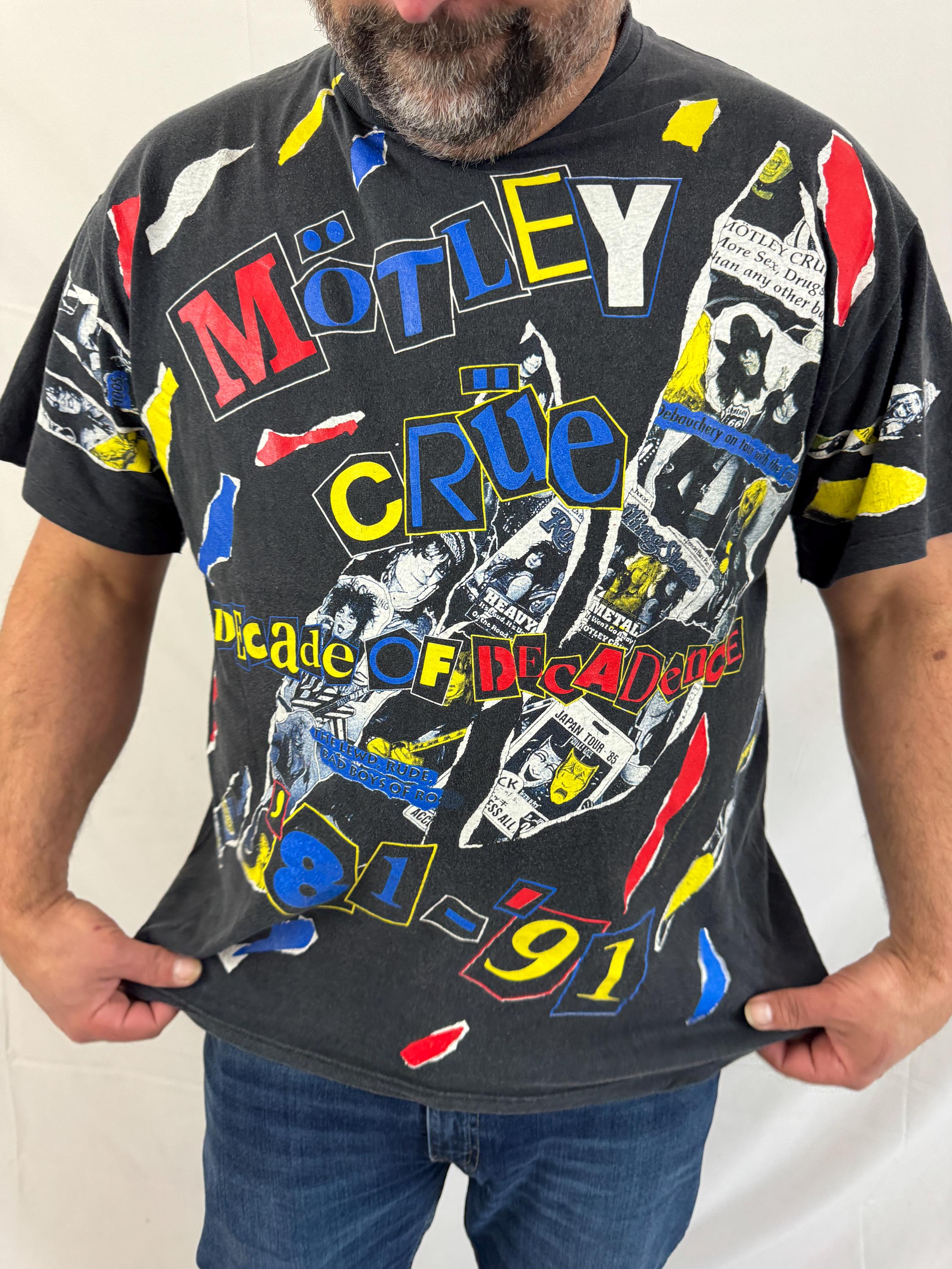 MOTLEY CRUE 90sヴィンテージtシャツ Vintage Vtg 1990s 90s Motley Crue 1991 AOP All Over Print Decade