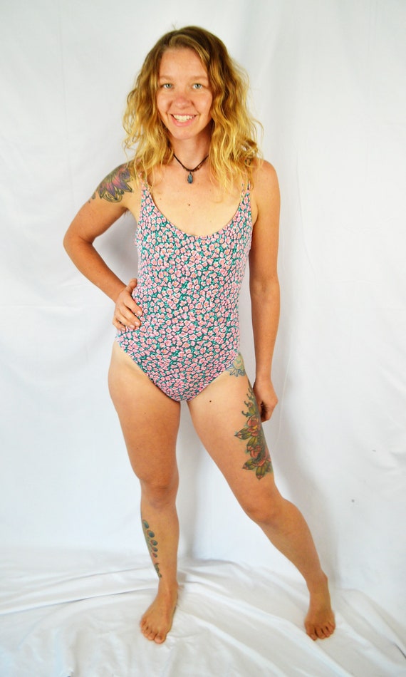 | Vtg 80s 90s Ribbon Lace Cream Grunge Leotard size M L