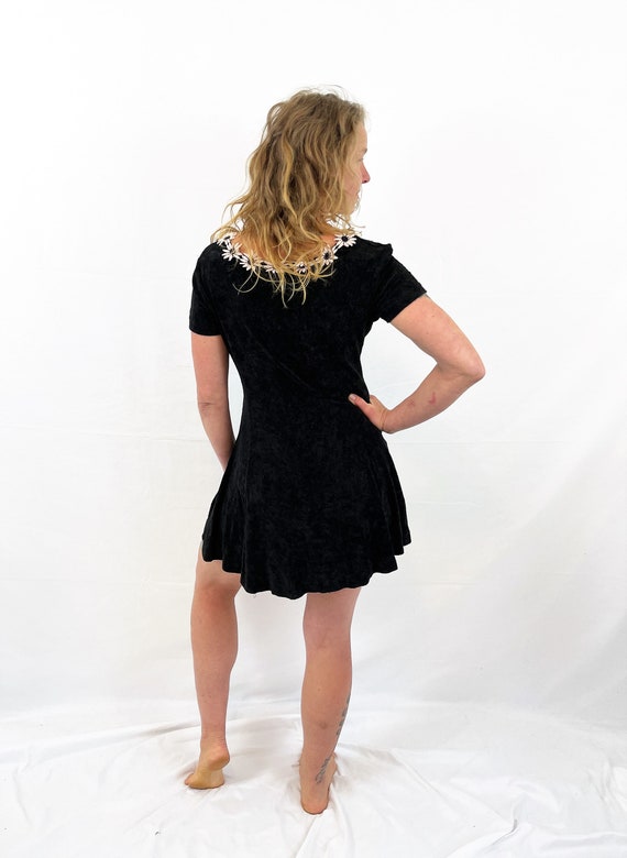 Vintage 1990s 90s Flower Black Mini Dress - Betse… - image 2