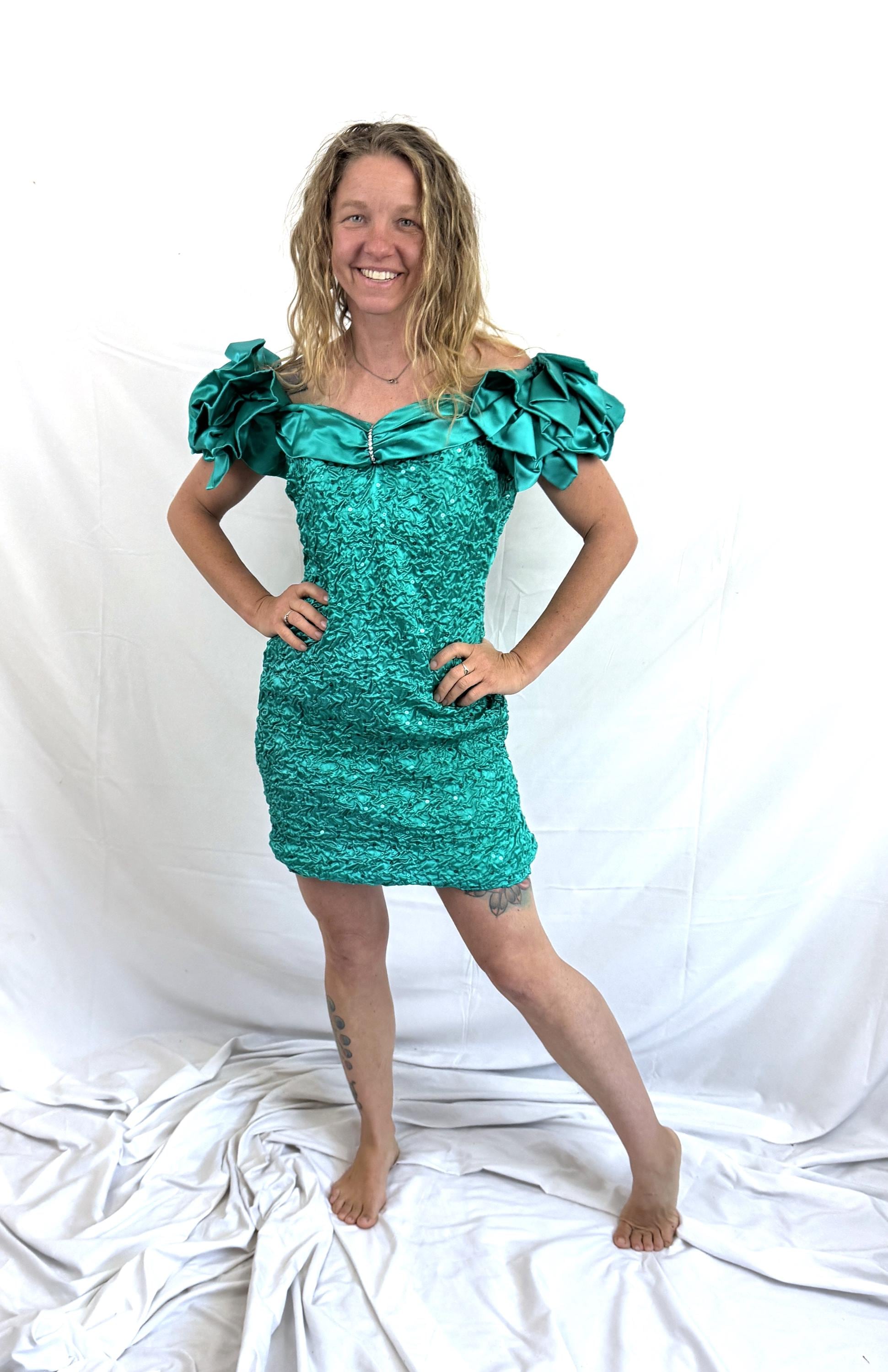 1800 dresses Isabel Old West 1800s Outfit Made in USA Teal / 3X Size:38 Regular shoulder to bust point color: powder blue One-Shoulder Knee-Length Cocktail Dress