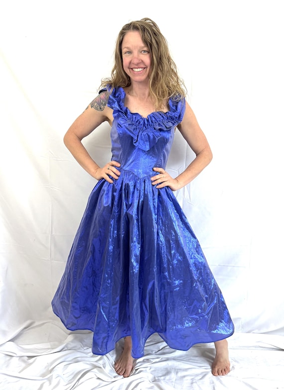 jessica mcclintock blue dress Vintage 1980s 80s Gunne Sax by Metallic Iridescent Ruffled Formal Long Sleeve Polo Shirt Holiday25Dresses Size:Adult (5'8