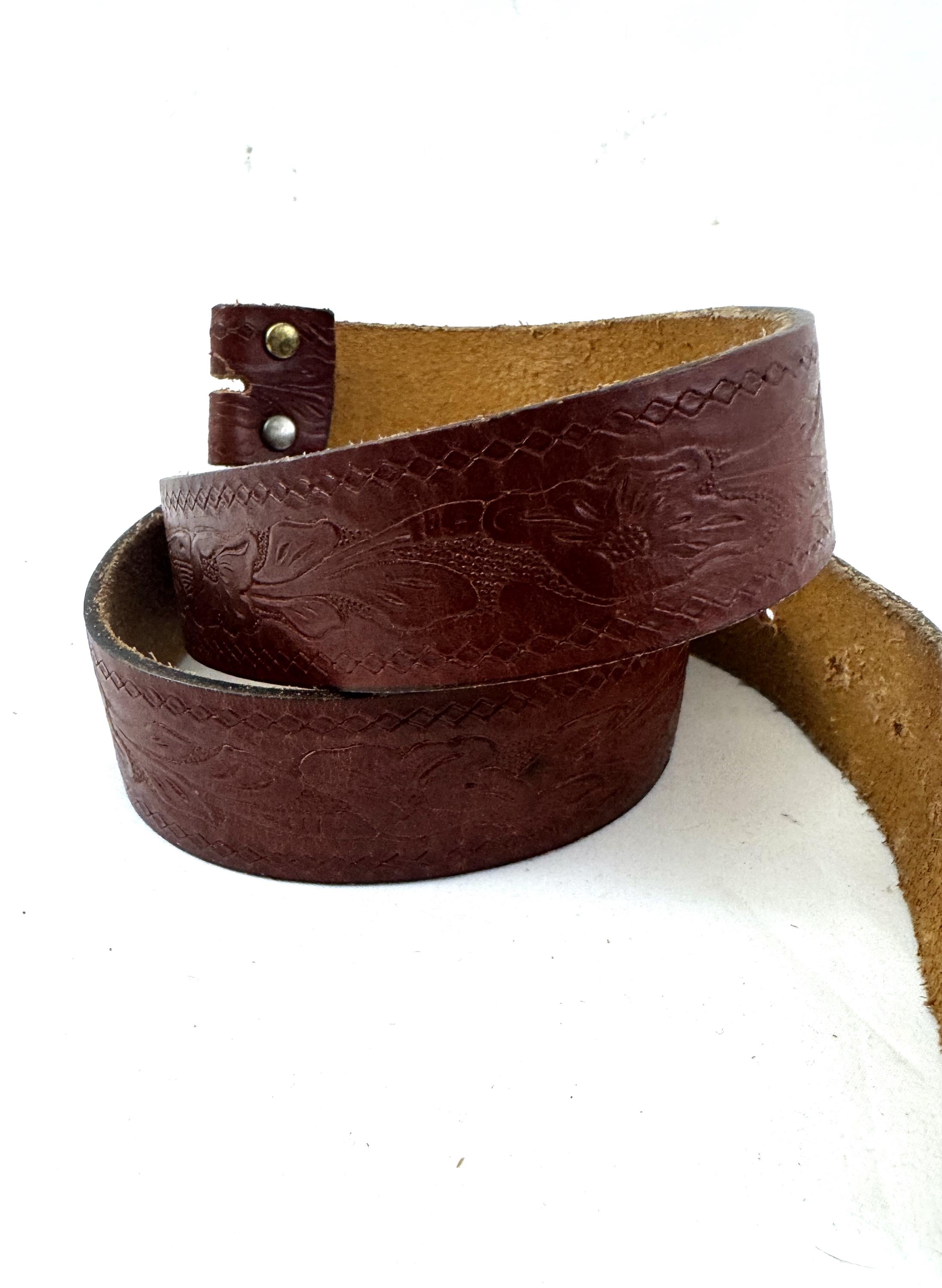 Chaucer Leather Belt - Etsy display picture 3