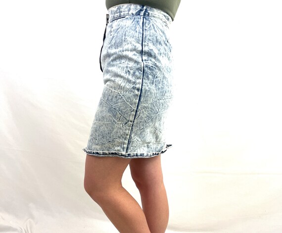 Vintage 80s 1980s Classic Acid Wash Denim Mini Sk… - image 3