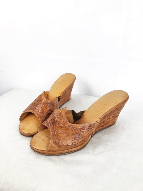 mexican tooled leather sandals