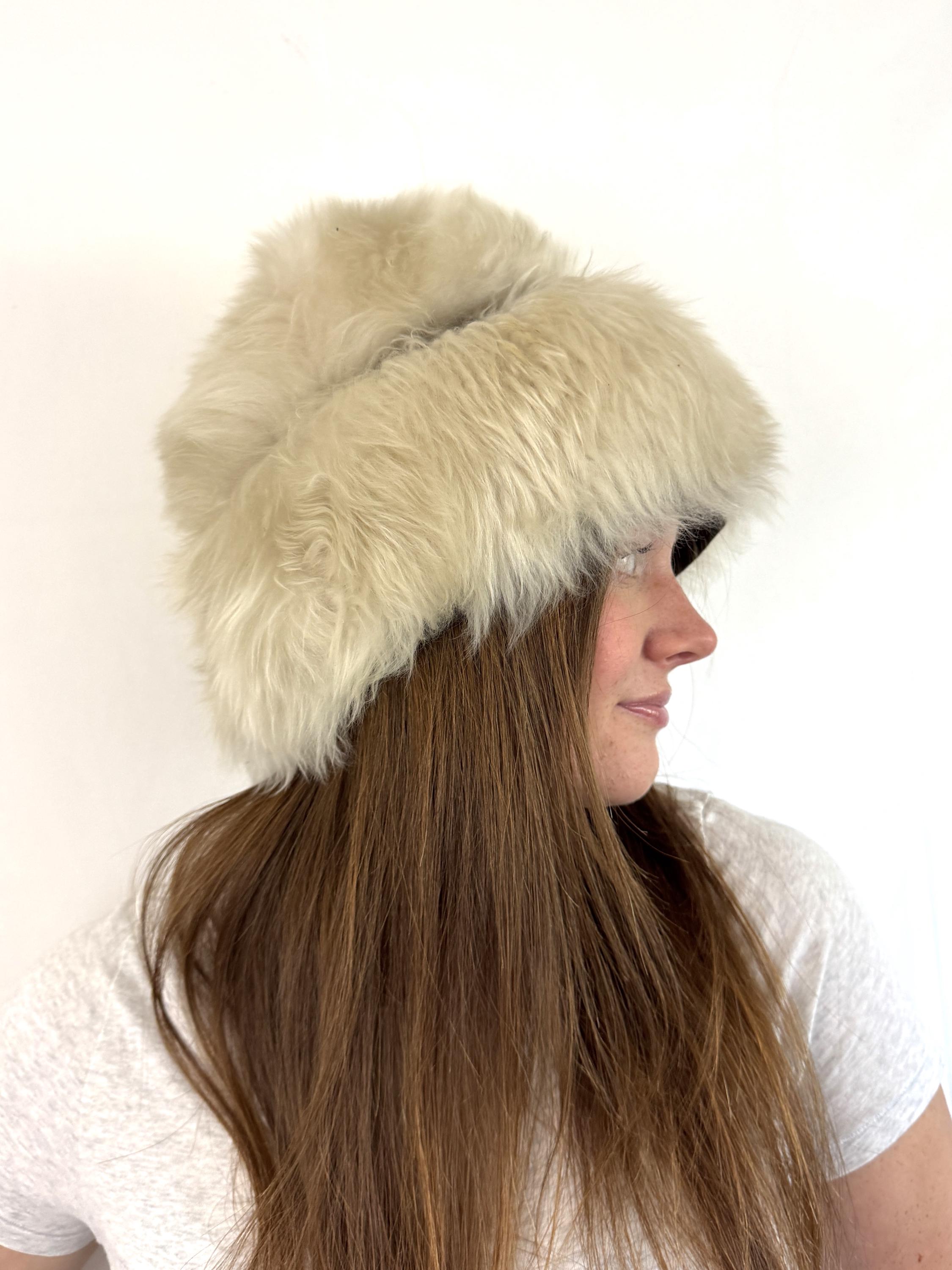 Vintage Italian Tuscan Lamb Fur Hooded Hat with Ear Flaps in Cream and Tan EUC Vintage Genuine Italian Tuscan Lamb Skin Fur Hat - Made in  main image 2