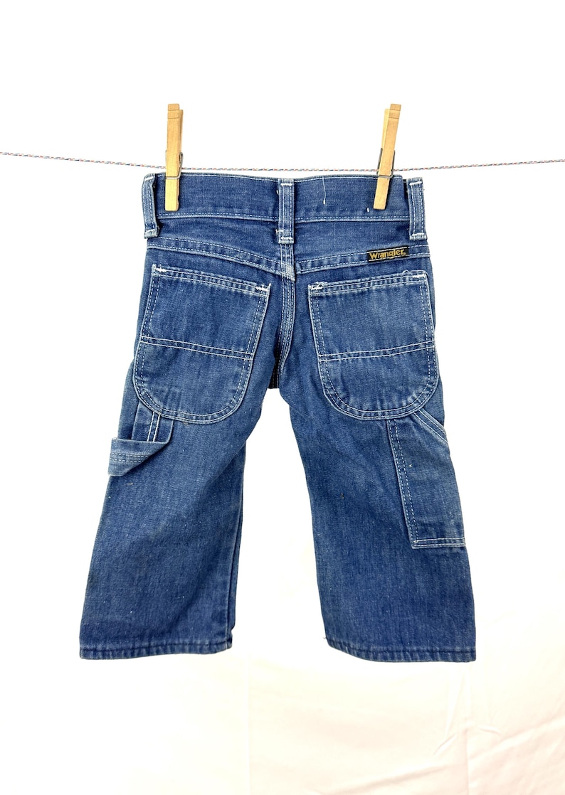 Pantalones vaqueros de mezclilla Wrangler estilo carpintero vintage para niños - Talla 1 imagen 1
