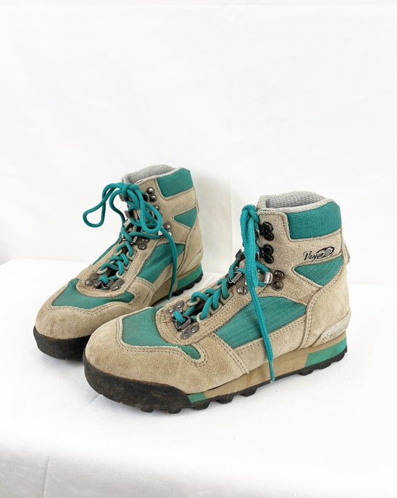 Vintage Vasque Hiking Boots Made in Korea Size 6 Gem