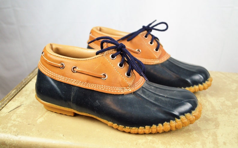 Size 8 Leather and Rubber Vintage Bass Ankle Duck Boots