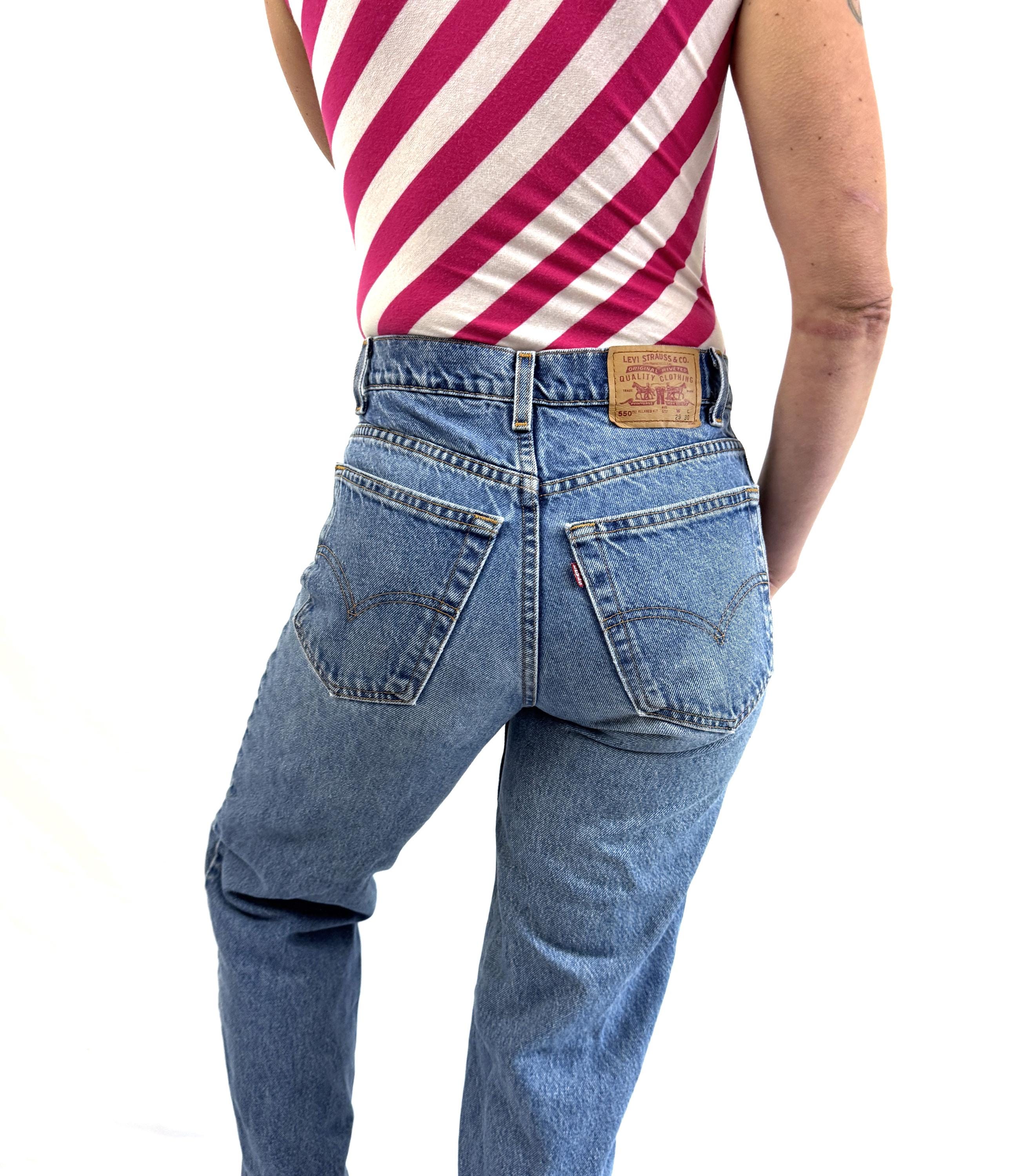 Vintage 90s 1990s Levi's Levis 550 Relaxed Fit Student Denim Jeans