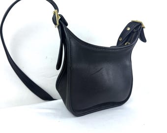 Vintage Black Leather Coach Janice Ricardi-Desantos Legacy Crossbody Purse - No. G9 Z-9950