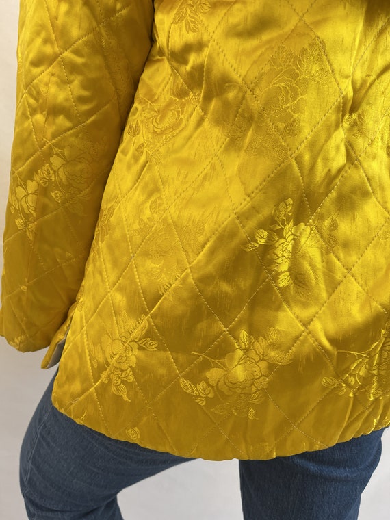 RARE Vintage 1950s Quilted Embroidered Yellow Dra… - image 7