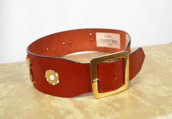 WOW Rare Vintage Cheap and Chic by Moschino