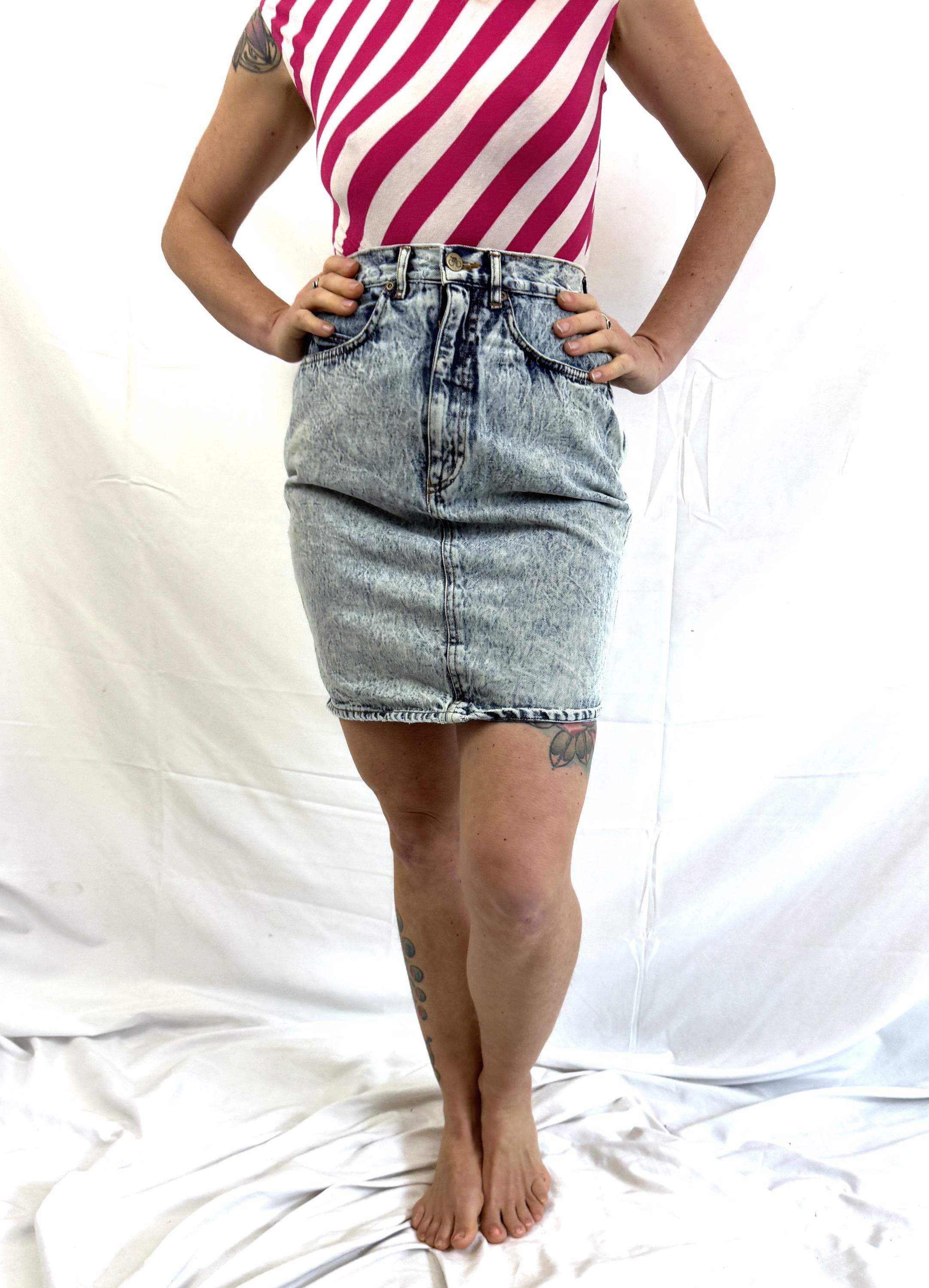 Vintage 80s 1980s Classic Acid Wash Denim Mini Skirt - Cherokee Vintage 80s 1980s Classic Acid Wash Denim Mini Skirt - Cherokee