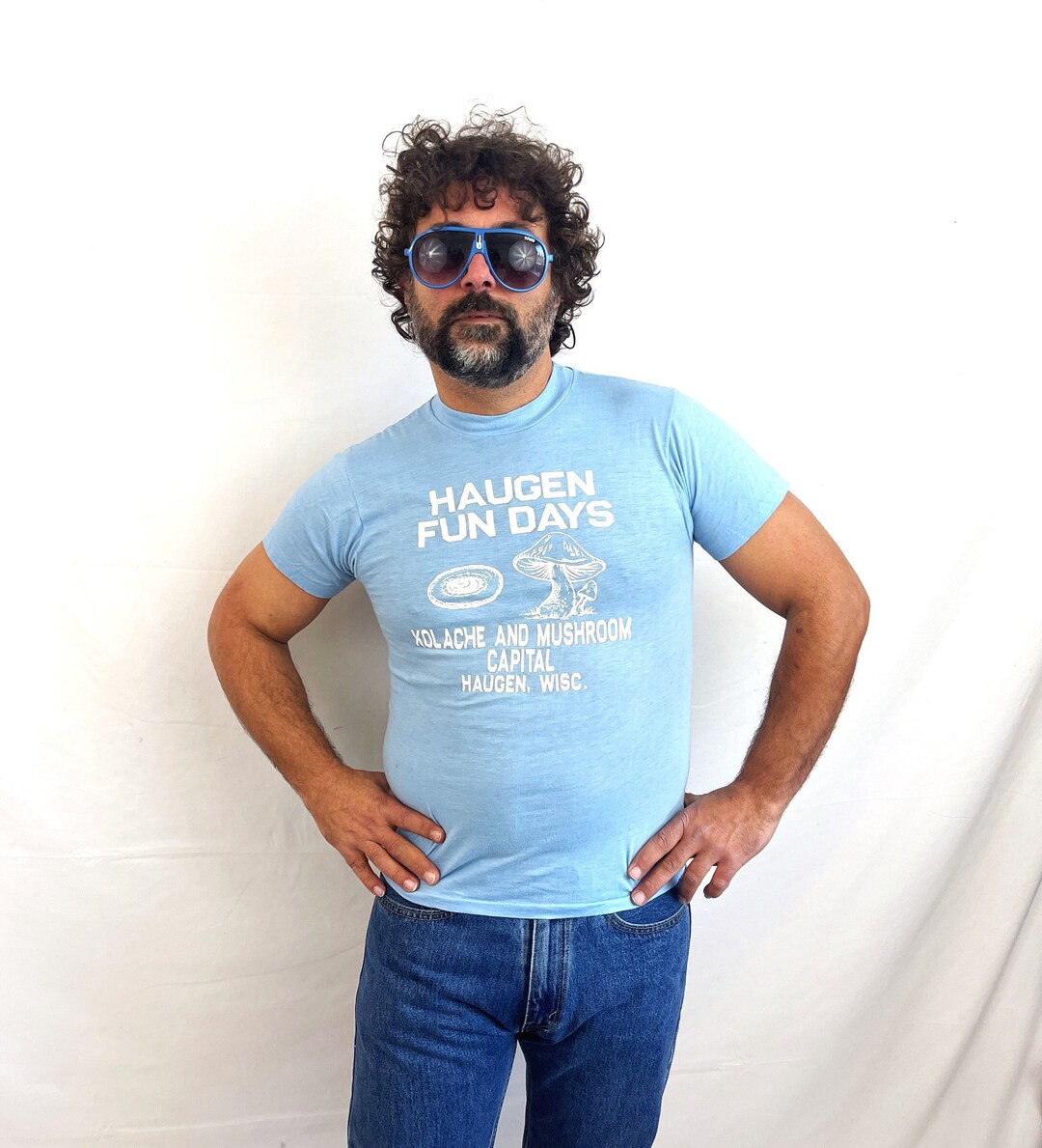 Vintage 80s 1980s Mushroom Haugen Fun Days Wisconsin Blue Tee Etsy
