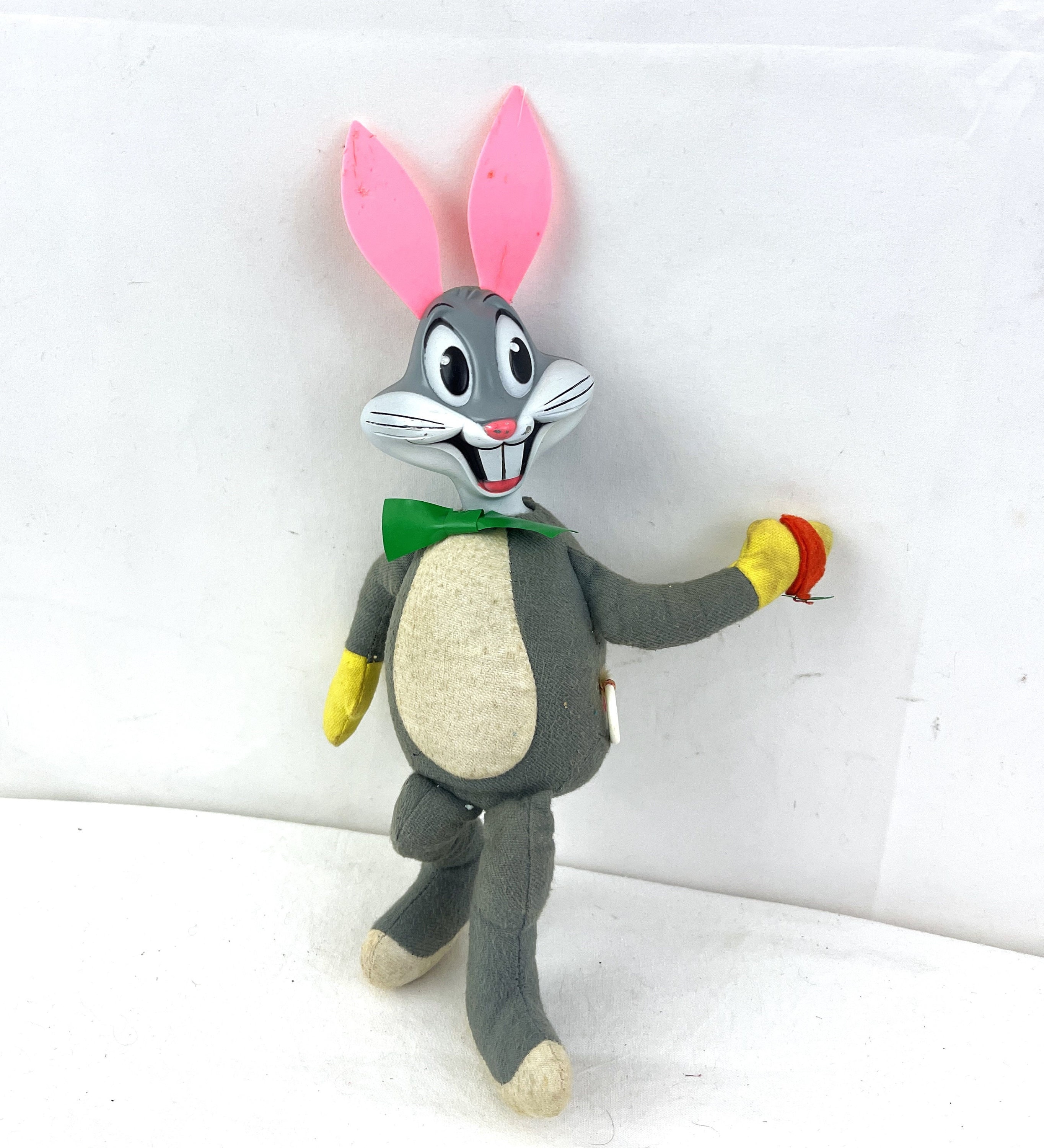 Talking bugs bunny doll new arrivals