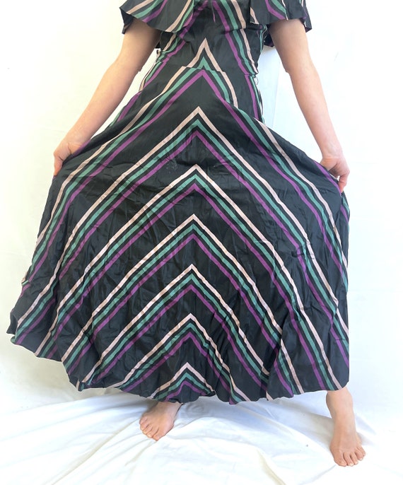 Vintage 1940s 40s RARE Chevron Striped Dress - wi… - image 2