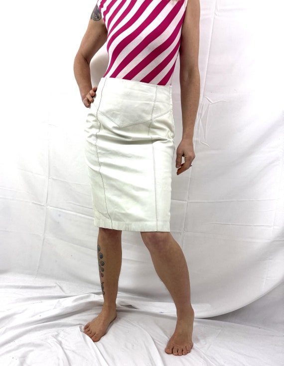 Vintage 90s 1990s White Leather Wilson Pencil Skirt UK - Main Image